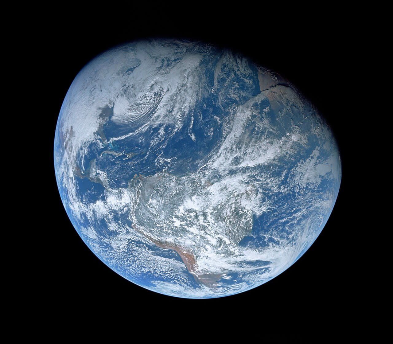 AS08-16-2593 remastered wallpaper in near-black and steel blue tones, Full HD, 1:1 format for phone
