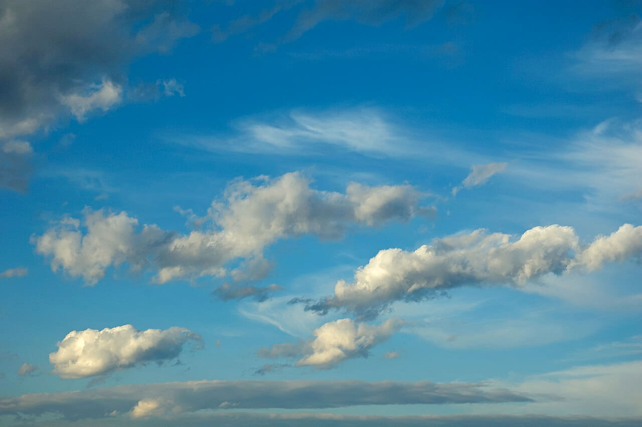Clouds and blue sky in Russia. IMG 012 wallpaper in slate and teal tones, Full HD, 4:3 format for phone