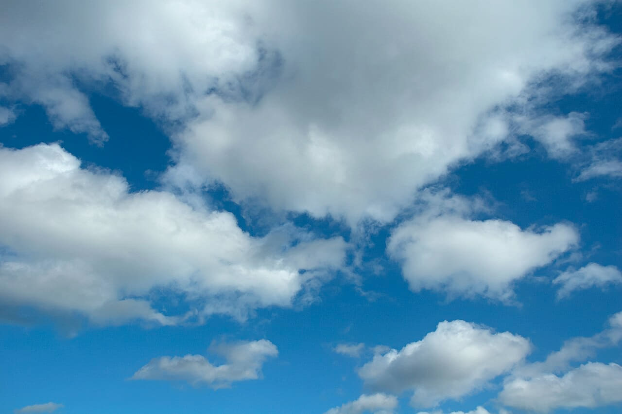 Clouds and blue sky in Russia. IMG 109 wallpaper in sage green and sage green tones, Full HD, 4:3 format for phone