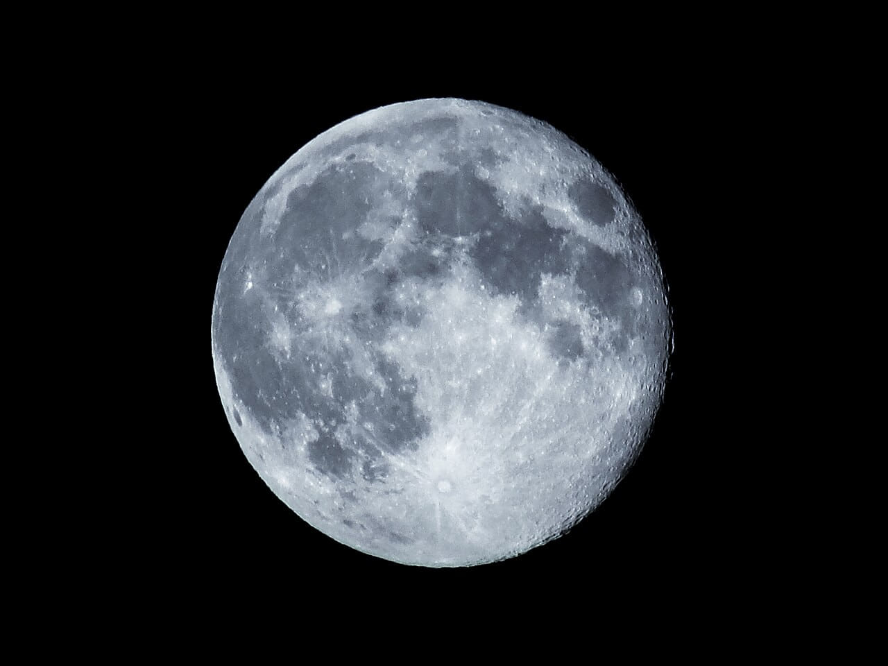 Full Moon wallpaper in near-black and slate tones, Full HD, 4:3 format for phone