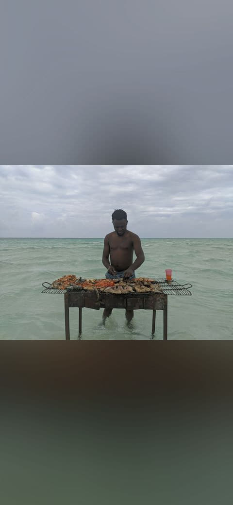 Grilling seafood in the ocean at Malindi Sandbank 01 wallpaper in slate and mint tones, Full HD, 4:3 format for phone