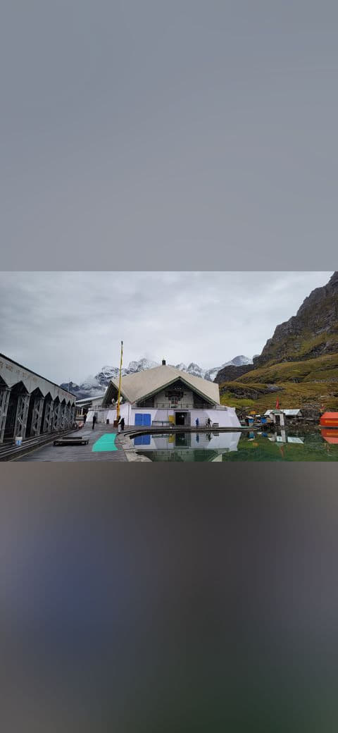 Hemkund Sahib Gurudwara with snow mountain wallpaper in charcoal and lavender tones, Full HD, 16:9 format for desktop