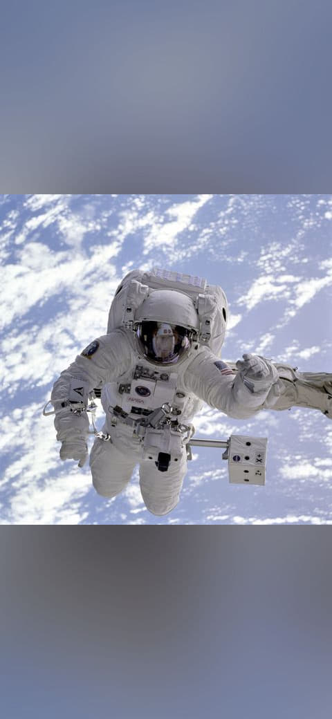 Michael Gernhardt in space during STS-69 in 1995 wallpaper in sage green and mint tones, Full HD, 1:1 format for phone