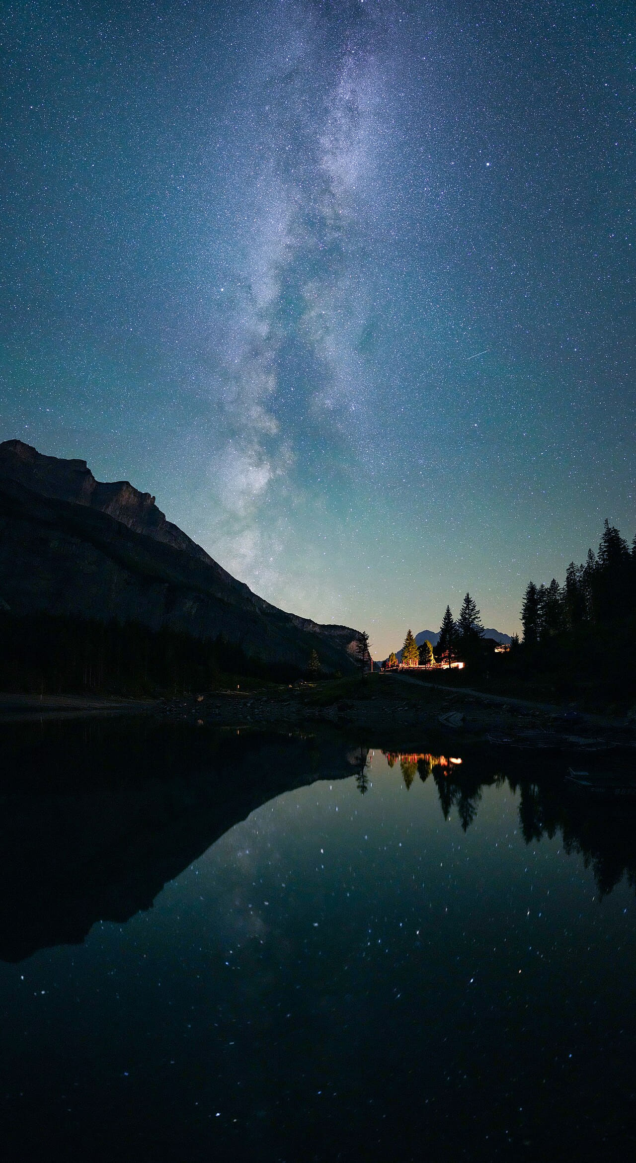 Milky Way during Perseids seen from Oeschinensee… wallpaper in near-black and near-black tones, Full HD, 9:16 format for phone