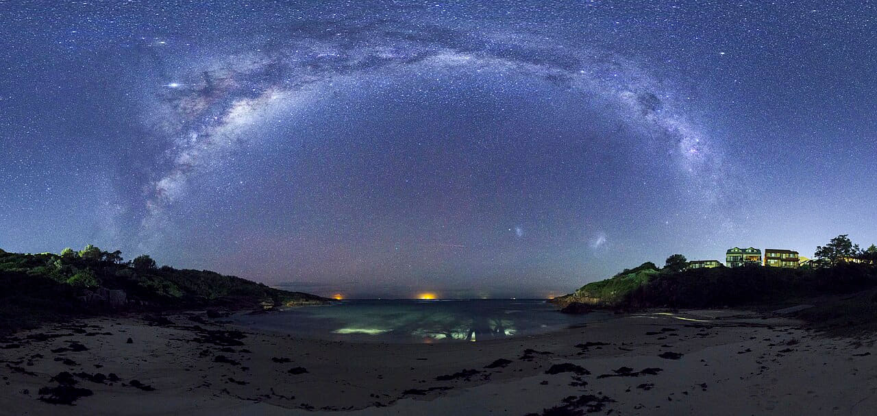 Milky way panorama at fishermans bay wallpaper in steel blue and near-black tones, Full HD, 21:9 format for phone