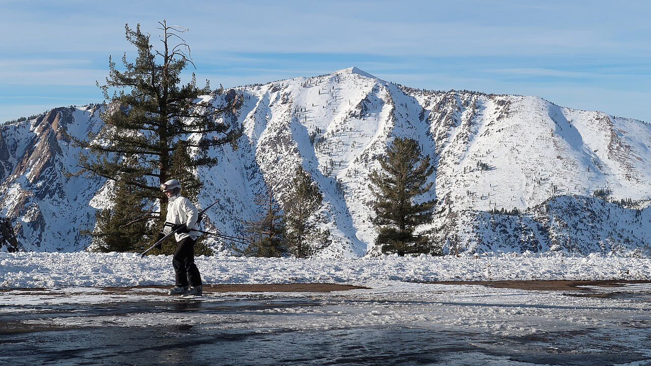 Mokelumne Peak Dec 2021 wallpaper in sky blue and sand tones, Full HD, 16:9 format for desktop