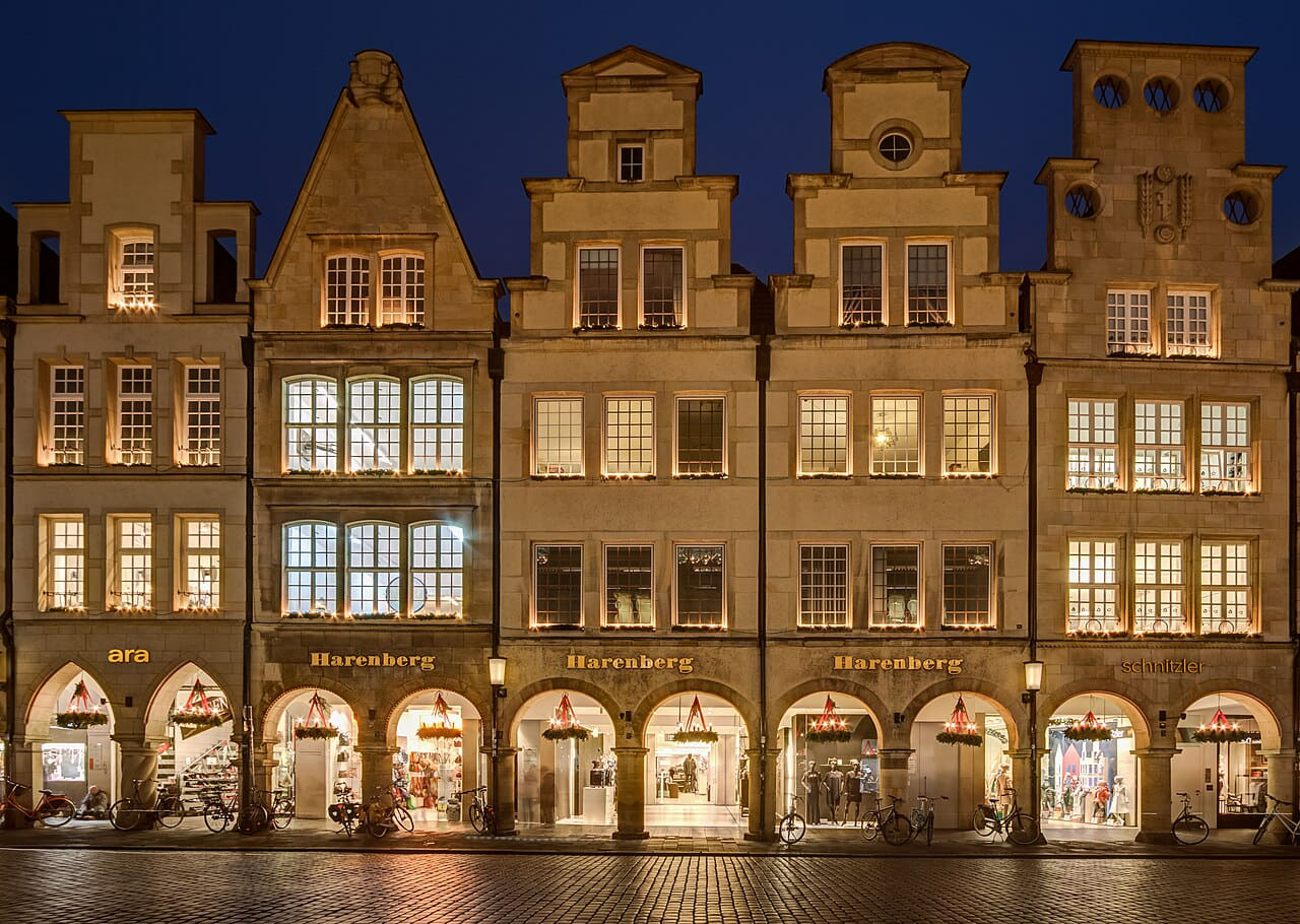 Münster, Prinzipalmarkt -- 2014 -- 4516-20-2 wallpaper in charcoal and midnight blue tones, Full HD, 4:3 format for phone