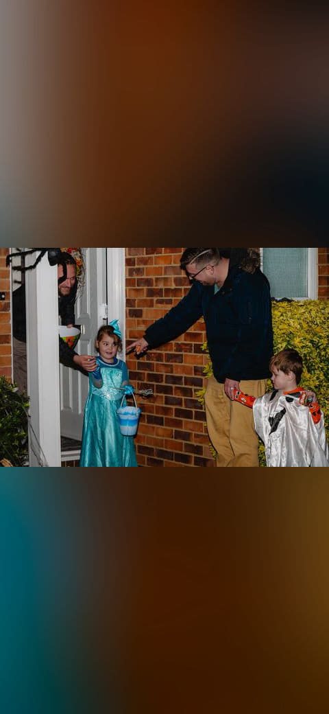 Pathfinders join pumpkin patrol for Halloween wallpaper in sand and sage green tones, Full HD, 4:3 format for phone