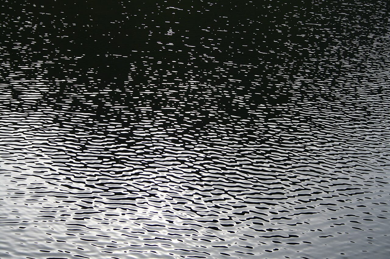 Ripples Lifjord wallpaper in near-black and slate tones, Full HD, 4:3 format for phone